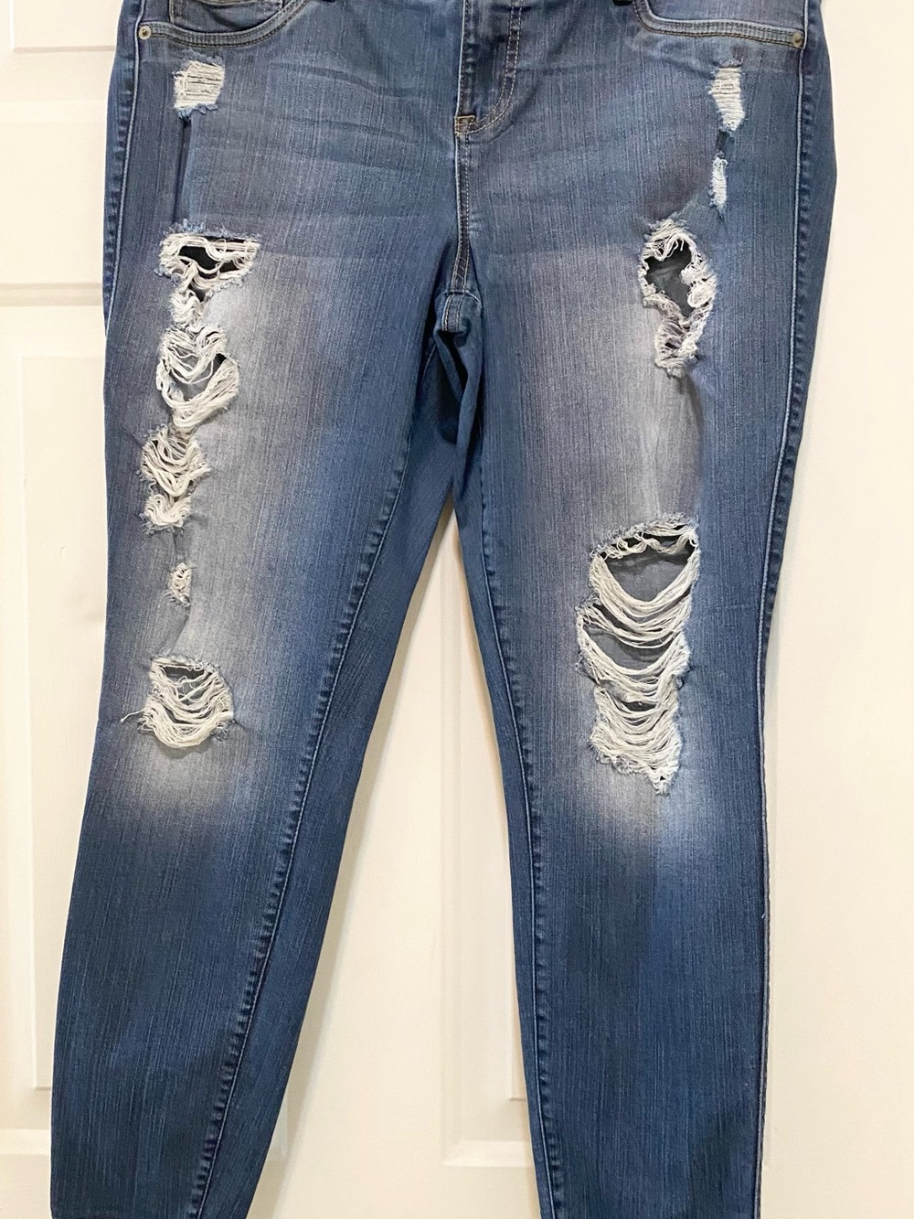 torrid Distressed Medium Blue Skinny Jeans